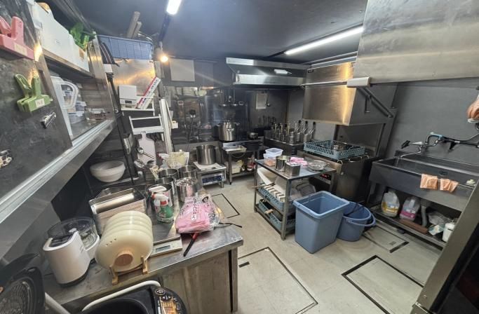 【名古屋市・栄駅徒歩3分】錦3丁目エリア　内装美麗の飲食店居抜き　1階路面店（15坪）